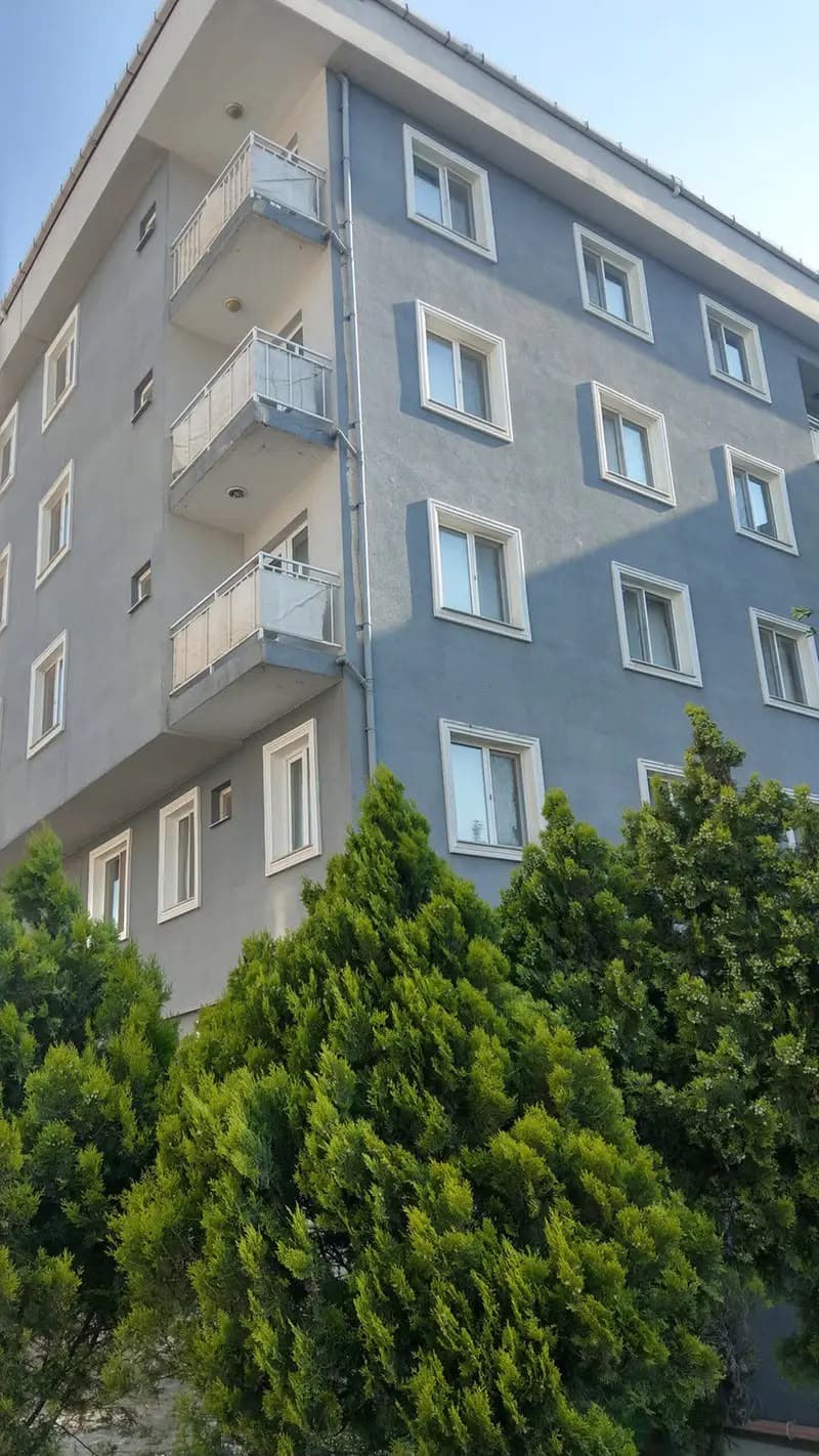 Yurt binası dış görünüm